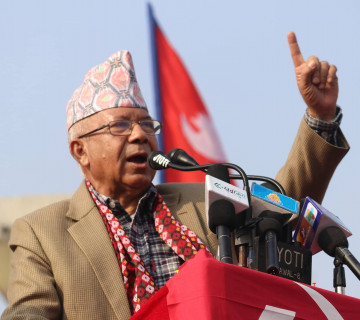 ओलीको कम्युनिष्ट आन्दोलनप्रतिको प्रतिबद्धता कमजोर : माधव नेपाल